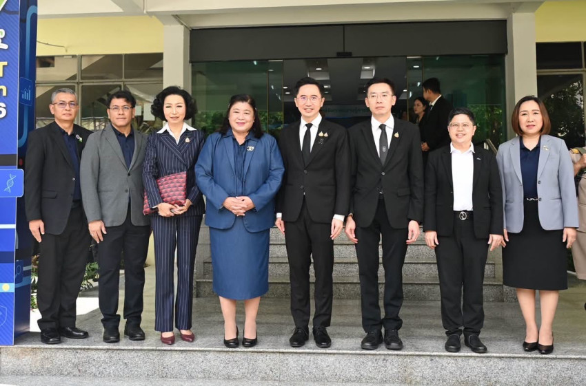 “ยศชนัน” ร่วมยินดี วช. ครบรอบ 67 ปี เปิดเวที NRCT Forum 2026 ผนึกพลังวิจัยและนวัตกรรมไทย สร้างความมั่นคงทางเทคโนโลยี ขับเคลื่อนประเทศสู่อนาคตอย่างยั่งยืน - ภาพที่ 2