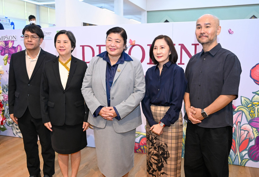 วช. เปิดนิทรรศการ “DECODING THE BLOOM” ผสานศาสตร์แห่งศิลปะ วิทยาศาสตร์ และวรรณคดีเข้าด้วยกันอย่างลงตัว - ภาพที่ 2